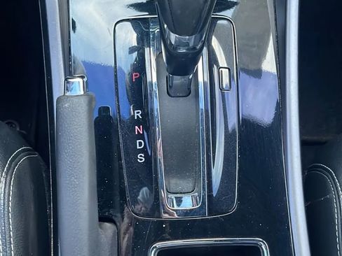 Used 2017 Honda Accord Sport image 22