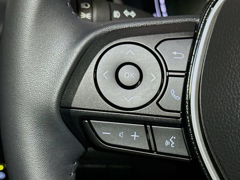 Certified 2025 Toyota Corolla XSE FWD image 31