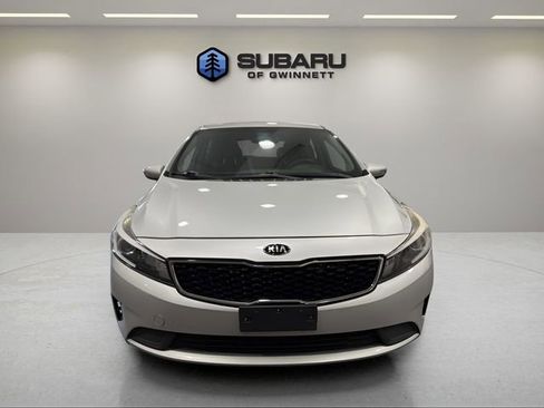 Used 2017 Kia Forte LX image 8