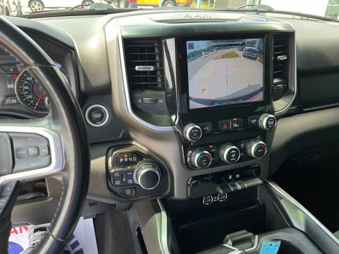 Used 2022 RAM 1500 Big Horn AWD/4WD image 10