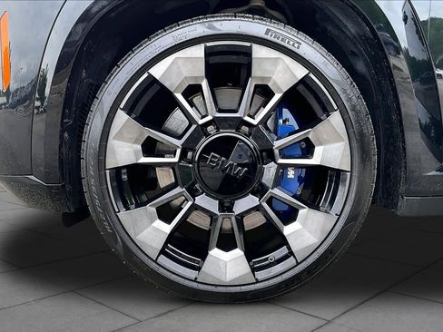 Used 2024 BMW XM AWD/4WD image 10