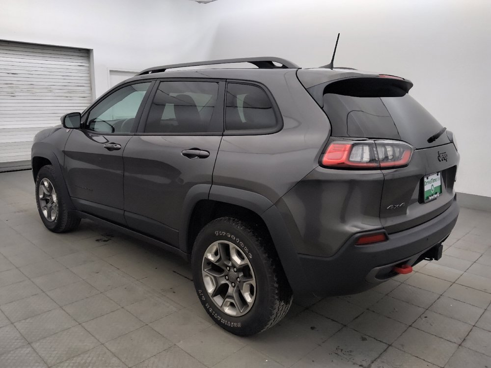Used 2019 Jeep Cherokee Trailhawk w/ Cold Weather Group AWD/4WD image 3