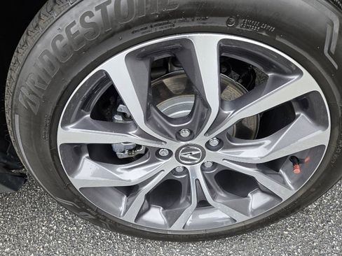 Certified 2024 Acura MDX FWD w/ Technology Package image 11