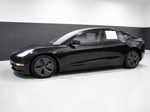Used 2020 Tesla Model 3 Long Range image 2