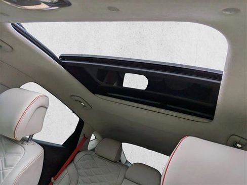 Used 2025 Genesis GV80 3.5T image 15