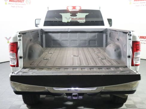 Used 2024 RAM 3500 Big Horn image 8