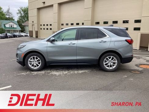 Used 2023 Chevrolet Equinox LT FWD image 4