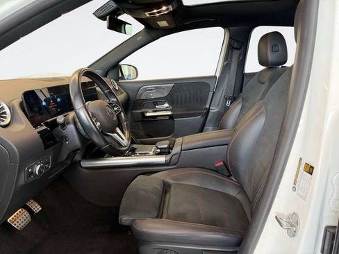 Certified 2022 Mercedes-Benz GLA 250 4MATIC image 17