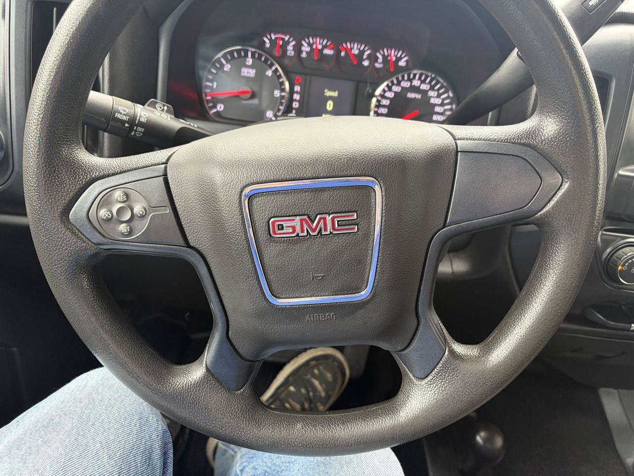 Used 2018 GMC Sierra 2500 4x4 Regular Cab w/ Sierra Convenience Package image 24