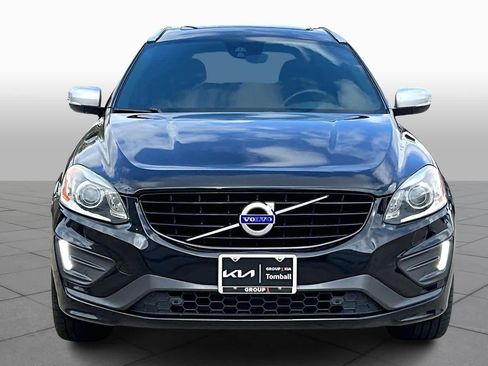 Used 2016 Volvo XC60 T6 R-Design image 3