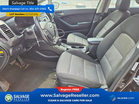 Used 2015 Kia Forte EX FWD image 9