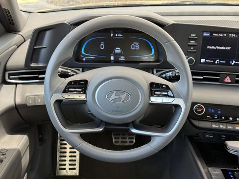 Used 2026 Hyundai Elantra Sport FWD image 28