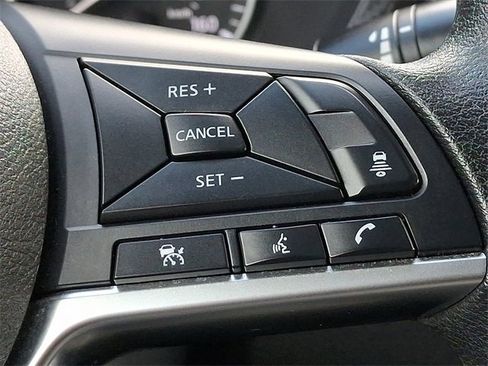 Used 2023 Nissan Sentra SV image 22