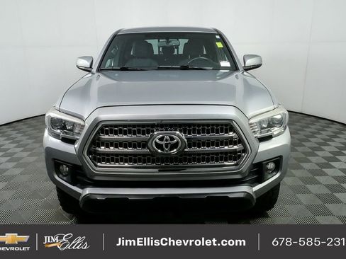 Used 2016 Toyota Tacoma TRD Off-Road image 34