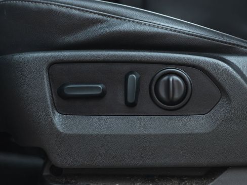 Used 2023 Chevrolet Silverado 2500 LTZ image 14