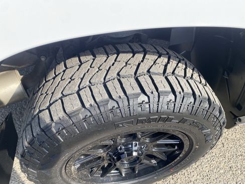 Used 2025 RAM 1500 Tradesman AWD/4WD image 11