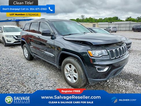 Used 2017 Jeep Grand Cherokee Laredo w/ Quick Order Package 23E AWD/4WD image 5