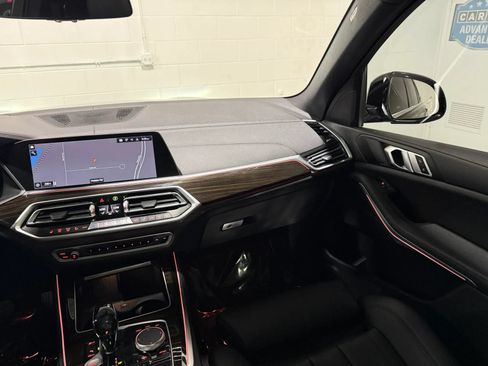 Used 2019 BMW X5 xDrive40i w/ Premium Package 2 AWD/4WD image 20
