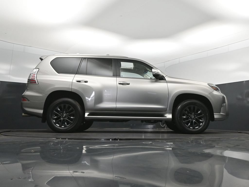 Used 2023 Lexus GX 460 Premium w/ Premium Package AWD/4WD image 44