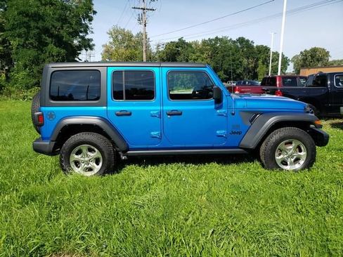 Used 2021 Jeep Wrangler Unlimited Sport AWD/4WD image 2