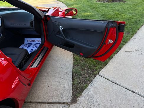 Used 2011 Chevrolet Corvette Grand Sport w/ Preferred Equipment Group image 57