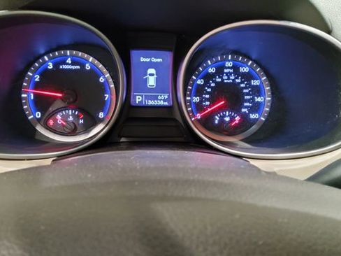 Used 2016 Hyundai Santa Fe SE AWD/4WD image 27