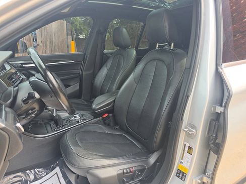 Used 2017 BMW X1 xDrive28i AWD/4WD image 10