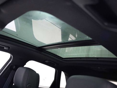 Used 2023 Audi Q3 2.0T Premium Plus w/ Premium Plus Package image 19