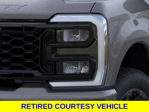 New 2026 Ford F250 XL w/ STX Appearance Package AWD/4WD image 18