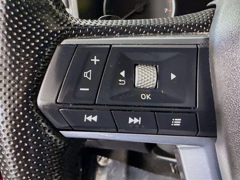 Used 2023 Mitsubishi Outlander SE Black Edition image 14