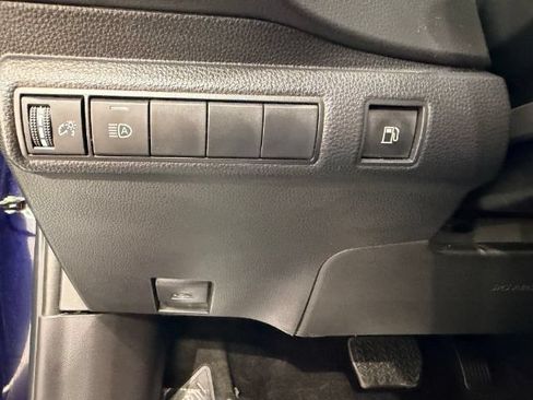 Used 2024 Toyota Corolla XLE FWD image 36
