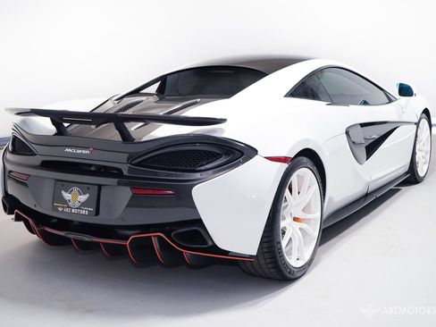 Used 2018 McLaren 570S Coupe RWD image 6