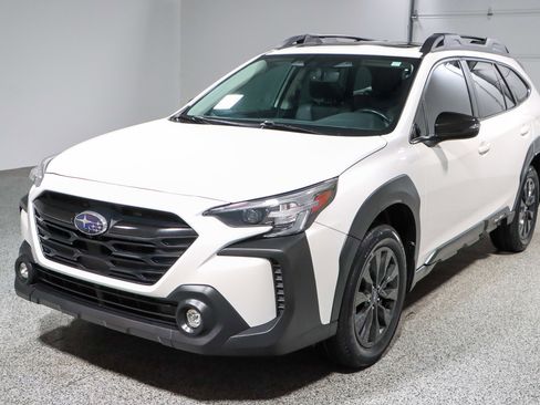 Used 2023 Subaru Outback Onyx Edition XT image 32
