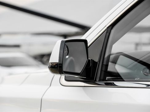 Used 2019 Chevrolet Tahoe LT image 41