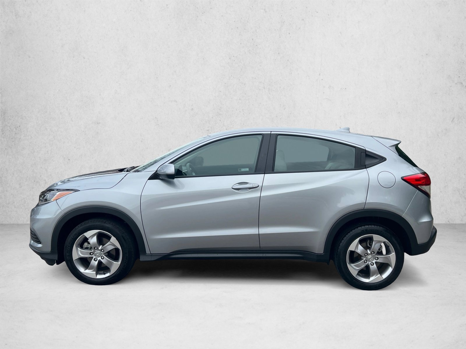 Used 2019 Honda HR-V LX image 8
