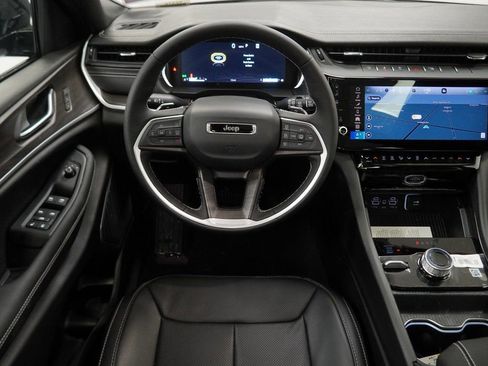 New 2026 Jeep Grand Cherokee L Limited image 19