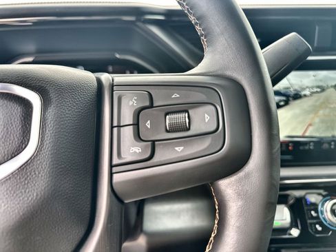 Used 2024 GMC Sierra 2500 AT4 w/ AT4 Premium Plus Package AWD/4WD image 32