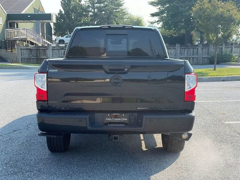 Used 2019 Nissan Titan SL w/ Midnight Edition AWD/4WD image 6