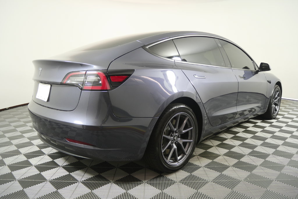 Used 2022 Tesla Model 3 RWD image 4