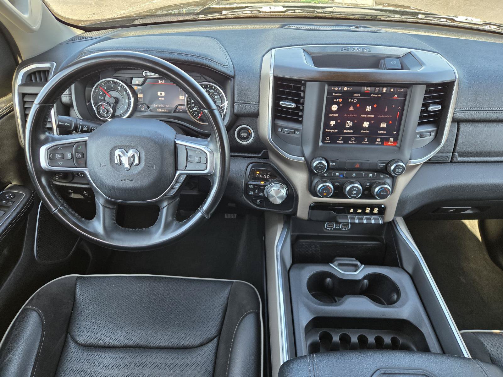 Used 2022 RAM 1500 Laramie AWD/4WD image 6