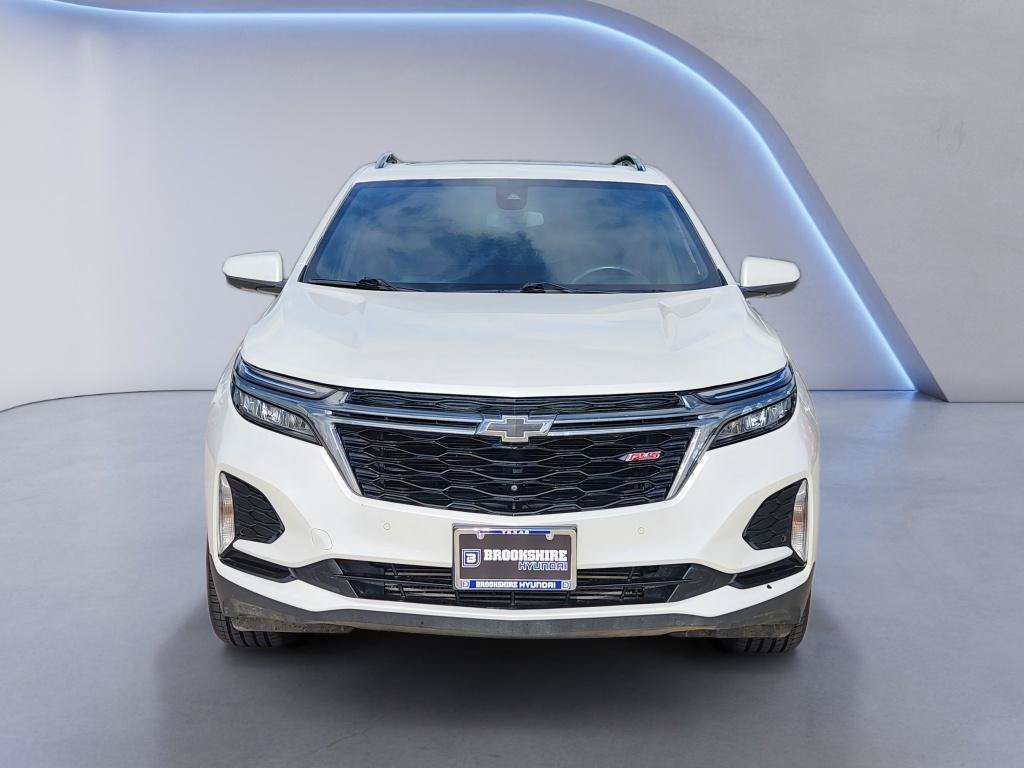 Used 2022 Chevrolet Equinox RS w/ RS Leather Package FWD image 2