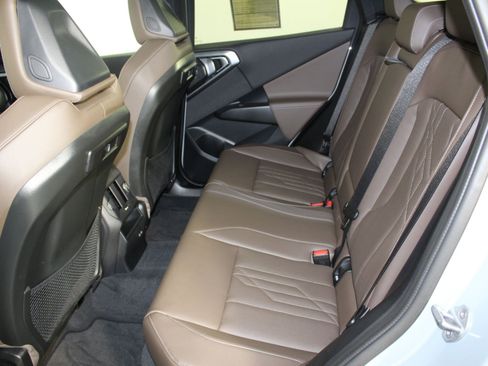 Certified 2026 BMW X3 xDrive30 w/ Premium Package image 12