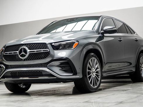 Used 2025 Mercedes-Benz GLE 450 4MATIC Coupe w/ Driver Assistance Package image 9