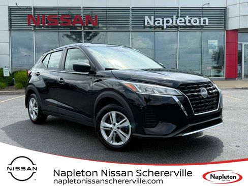 Used 2025 Nissan Kicks Play S FWD image 1