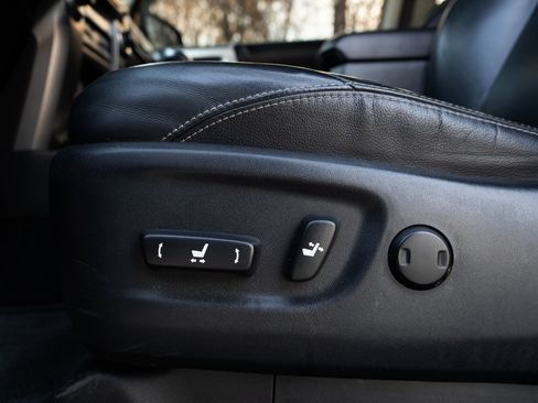 Used 2016 Toyota 4Runner Limited image 45