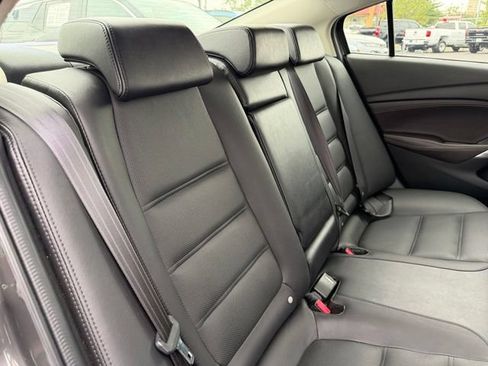 Used 2017 MAZDA MAZDA6 Touring w/ Touring Premium Package FWD image 13