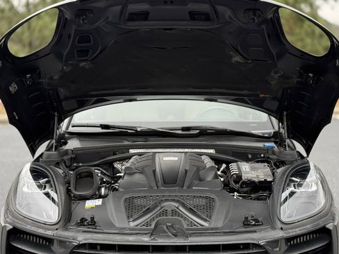 Used 2021 Porsche Macan S image 50