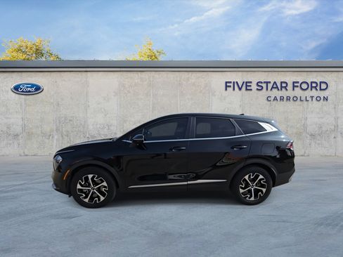 Used 2023 Kia Sportage EX image 5