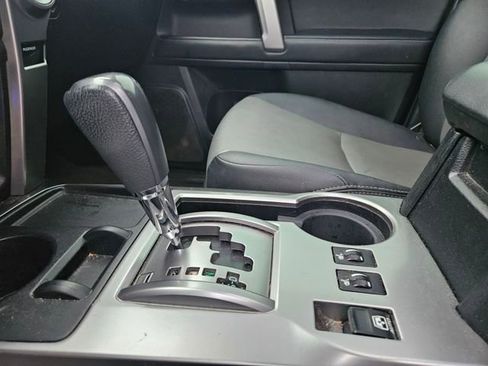 Used 2021 Toyota 4Runner SR5 Premium image 24