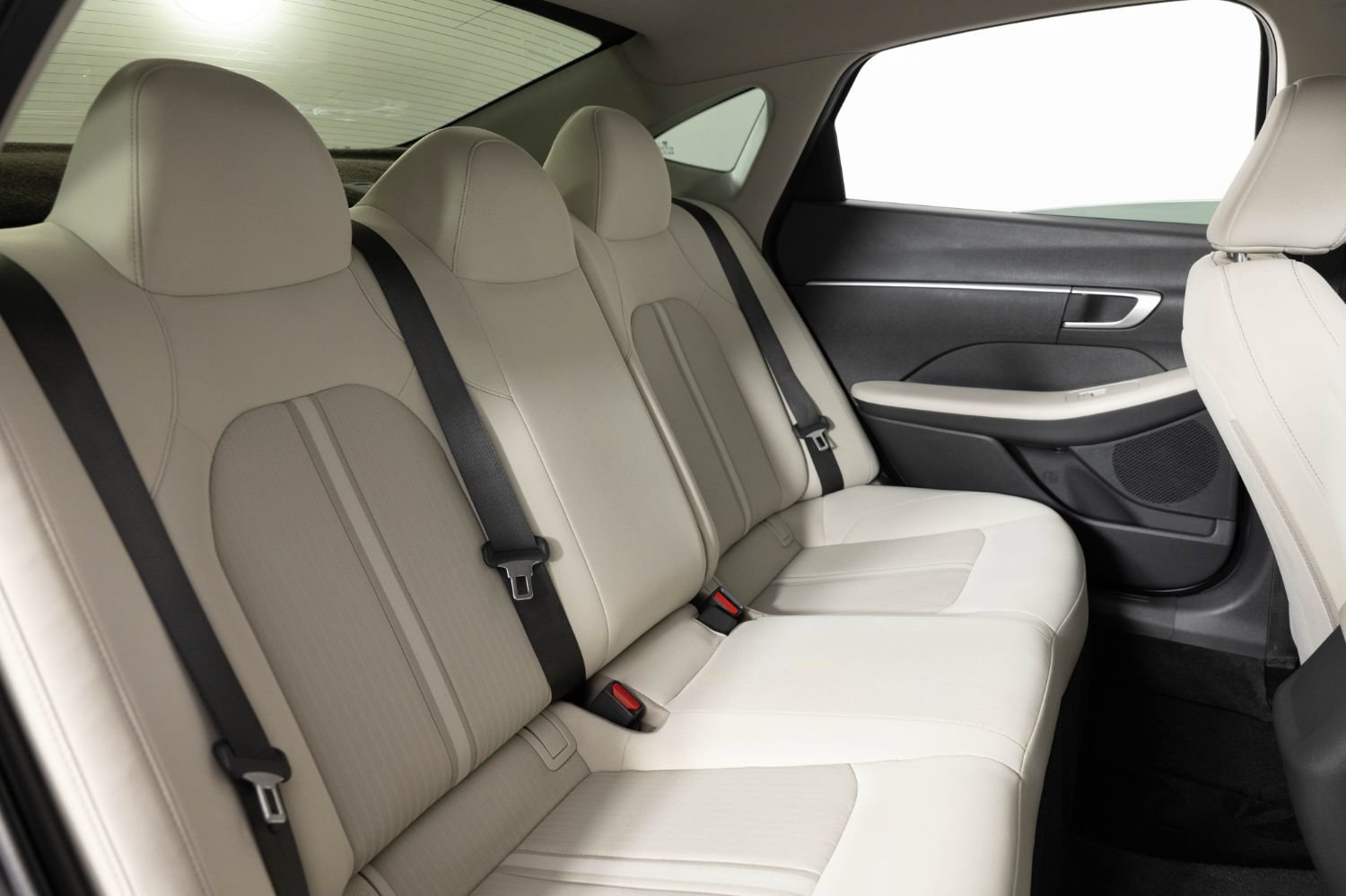 Used 2023 Hyundai Sonata SE w/ Preferred Accessory Package FWD image 22